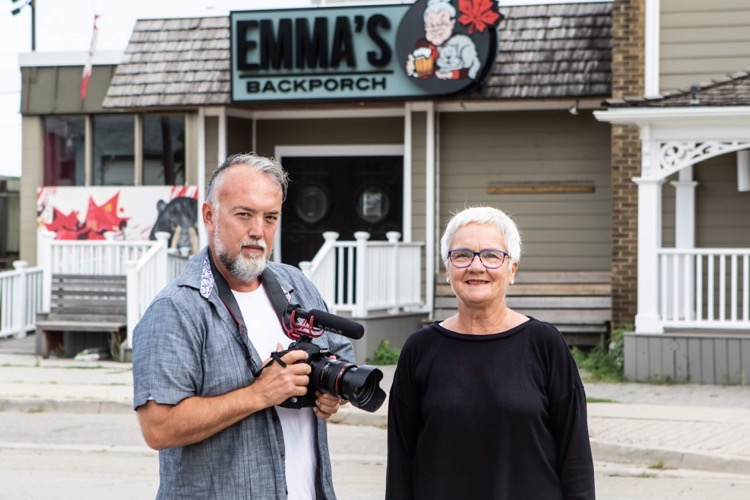 emma's back porch & water street cooker